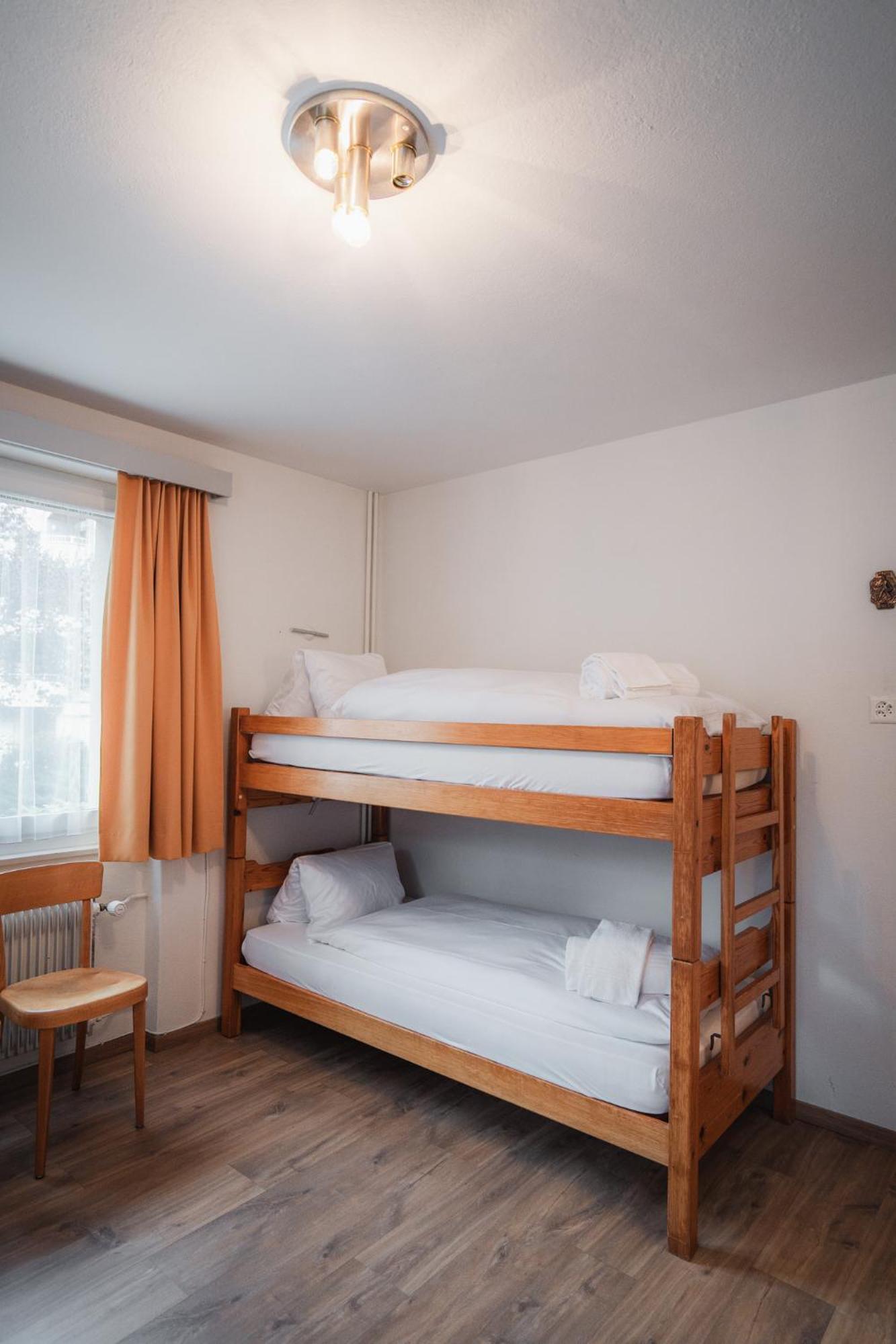 Hotel Haus Schoenstatt Contactless-Check-In Brig Buitenkant foto